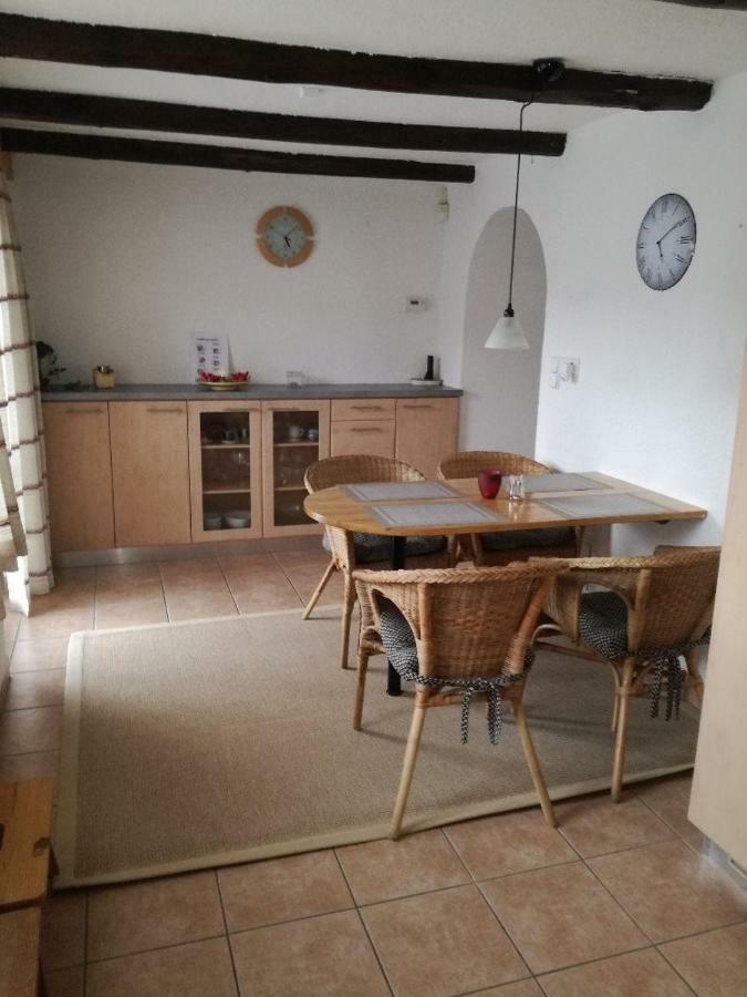 Apartmany Pod Hradem Holstejn Екстер'єр фото