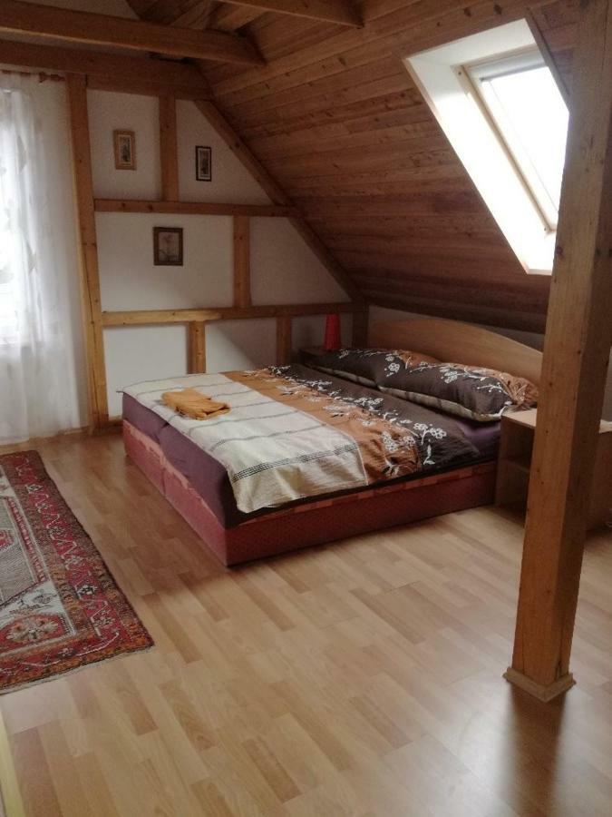 Apartmany Pod Hradem Holstejn Екстер'єр фото