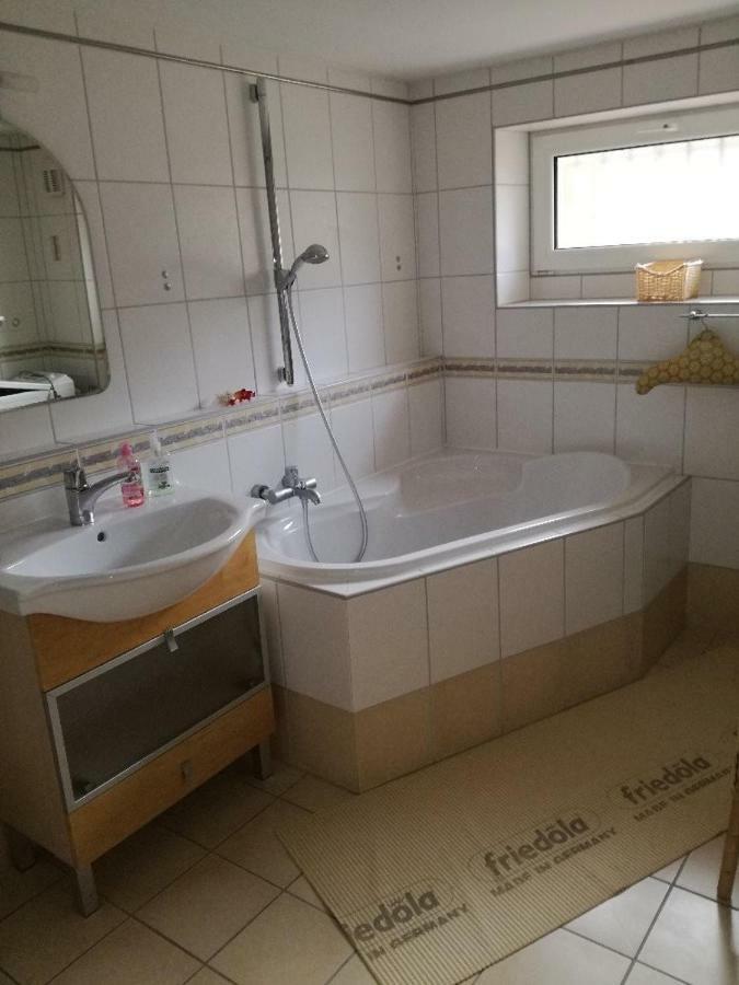 Apartmany Pod Hradem Holstejn Екстер'єр фото